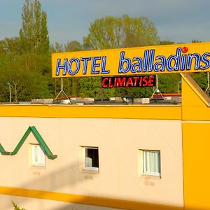 Hotel Balladins Savigny-Le-Temple